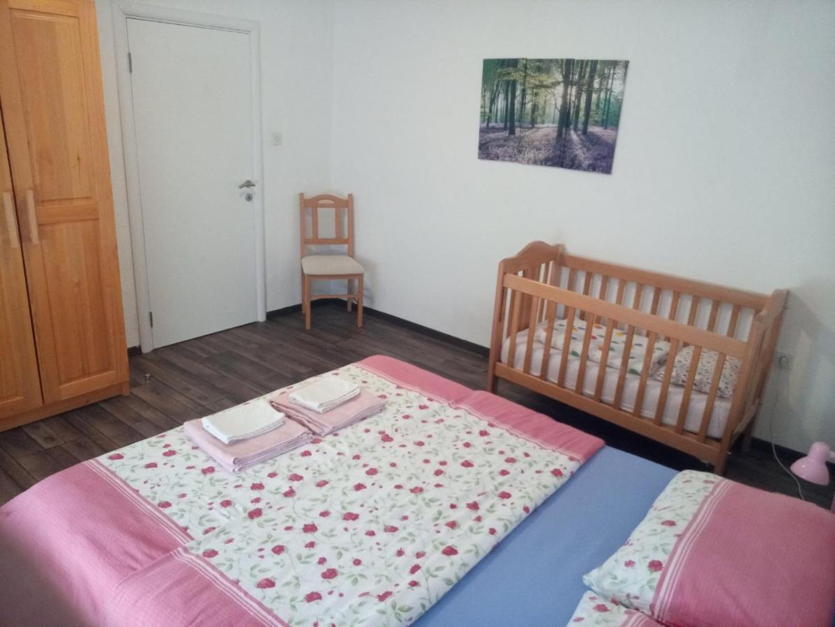 Apartment Gradina Korenica Exterior foto